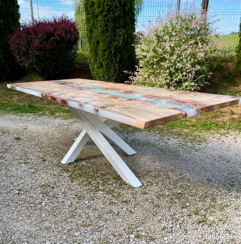 Création mobilier table bois résine epoxy (image 4)