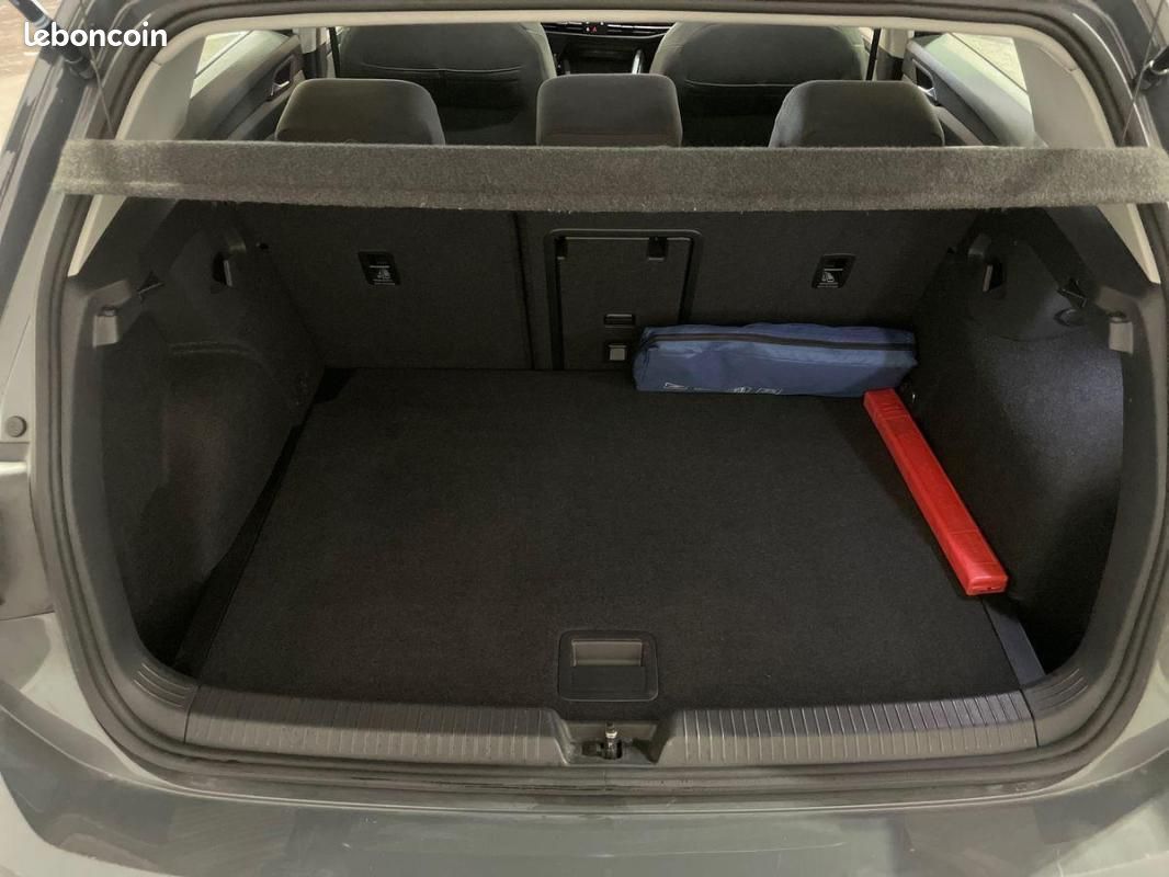 Volkswagen Golf 1.5 eTSI OPF 130 DSG7 Life Plus (image 31)