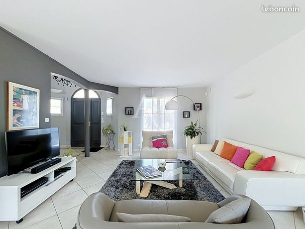 Maison 6 pièces 188 m² — 2