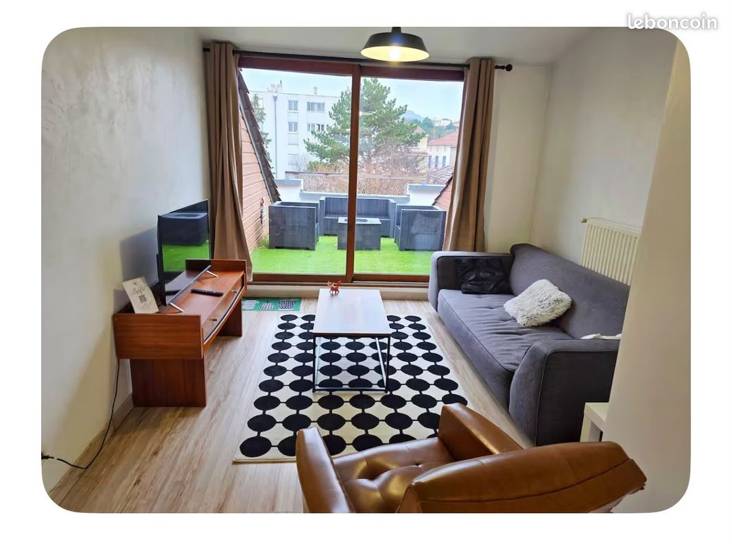 Appartement 4 pièces 51 m² · à Aubière · 51 m² · 890 €