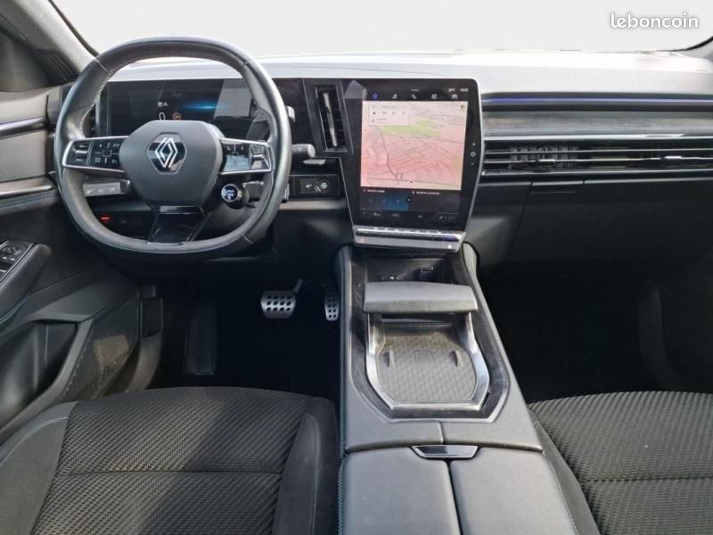 Renault Austral 1.3 TCe mild hybrid 160ch Techno esprit Alpine auto (image 13)
