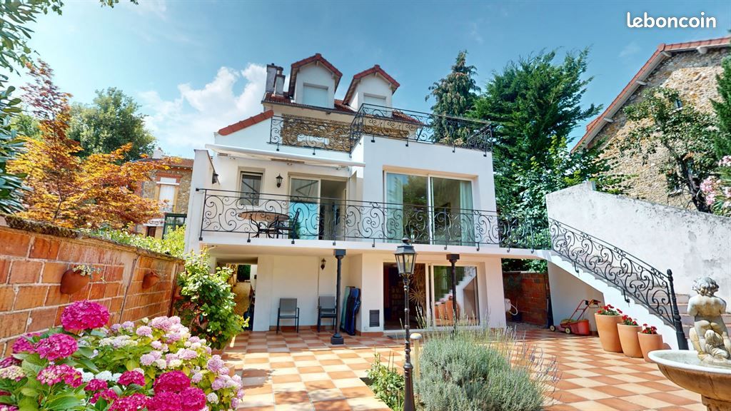 Maison 7 pièces 217 m² · à Clamart · 217 m² · 1 800 000 €
