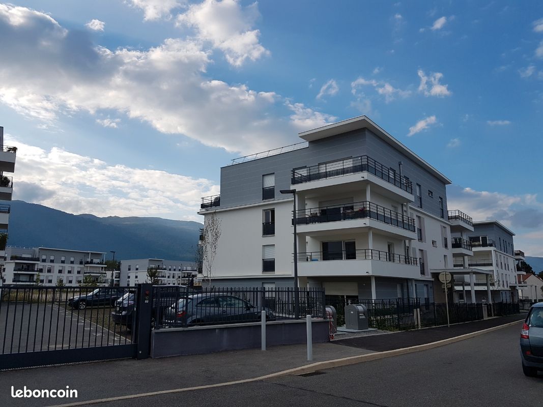 Appartement 3 pièces 70 m² · à Saint-Genis-Pouilly · 70 m² · 382 000 €
