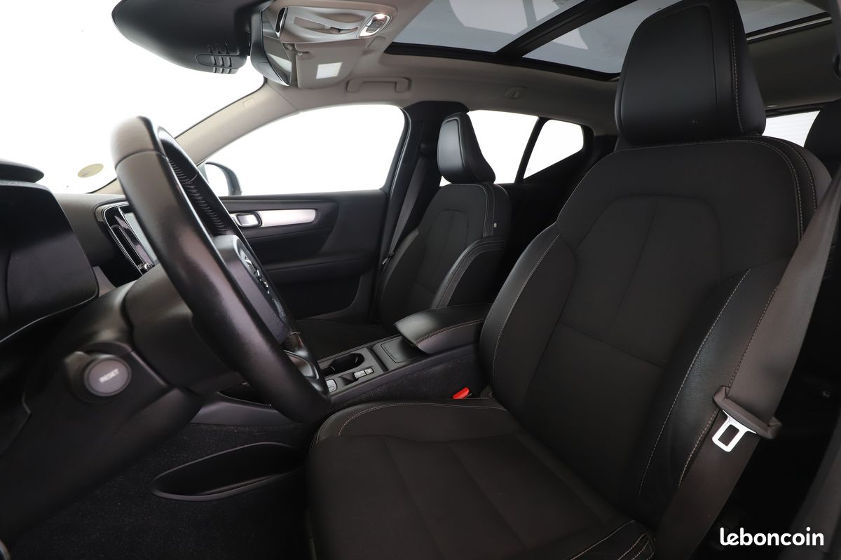 Volvo XC40 2.0 D3 AdBlue Business Geartronic 8 150 ch (image 5)