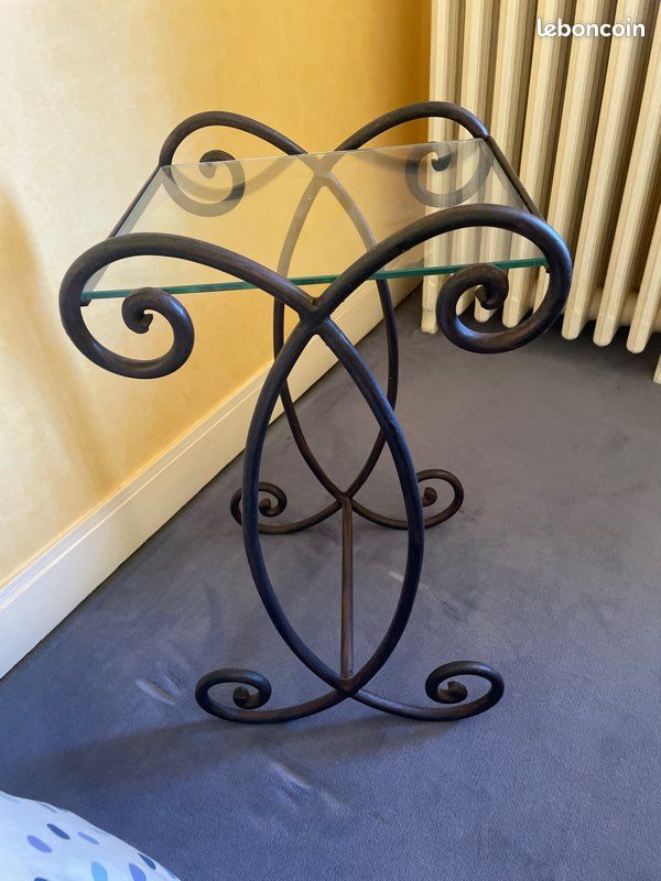 Console élégante en verre fer forger (image 1)