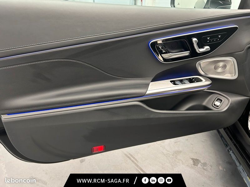 Mercedes CLE Cabriolet 220 d AMG Line C (image 15)