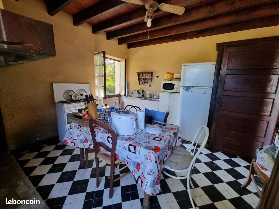 Maison 7 pièces 156 m² - Bardos 64520 (image principale 3)