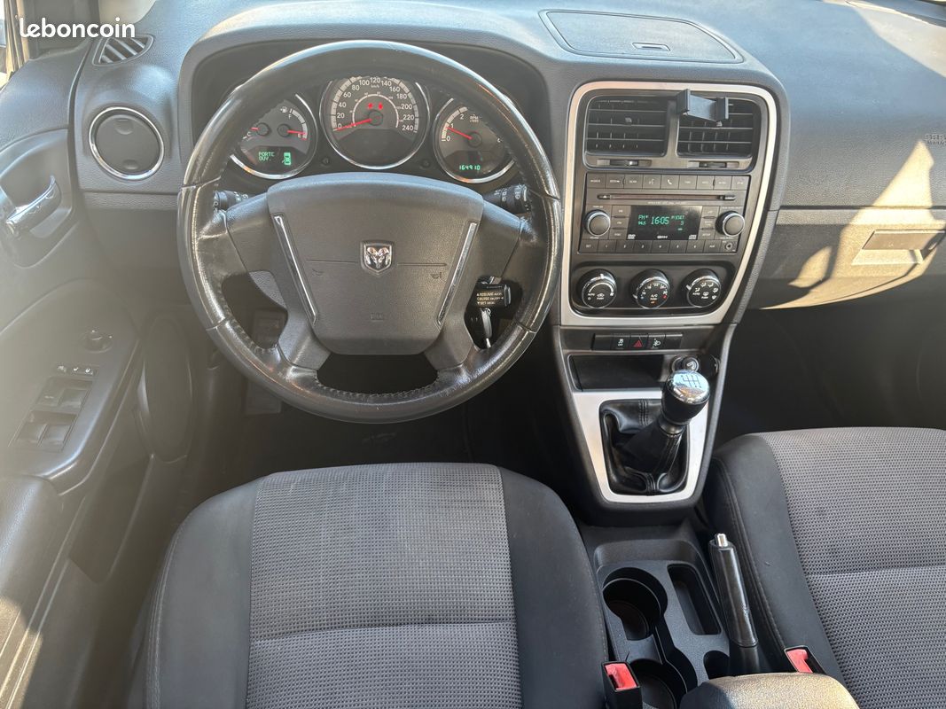 Dodge Caliber 2.2 CRD 163 SXT - Moteur Mercedes (image 3)