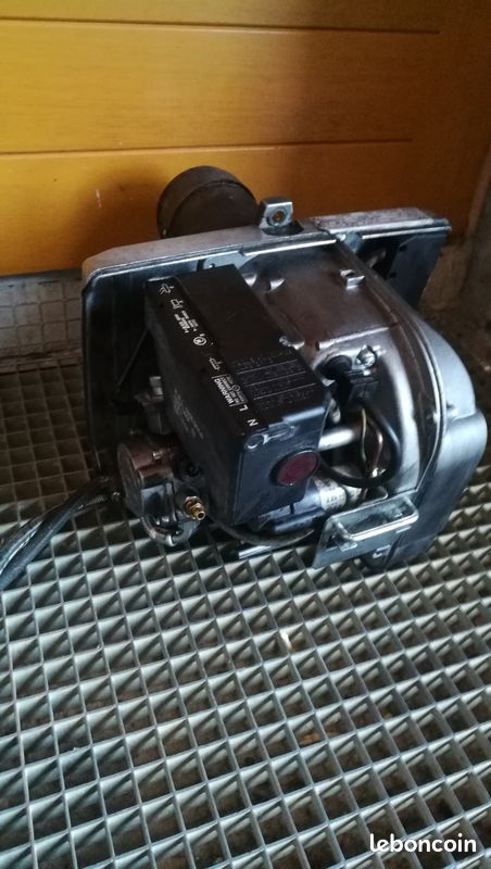 Bruleur fuel chauffage Français Clipper (image 2)
