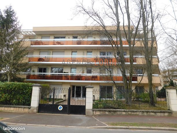 Studio 1 pièce 24 m²