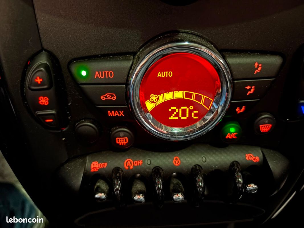Mini countryman 2.0 sd 145 cooper red hot chili all4-toit pano (image 19)