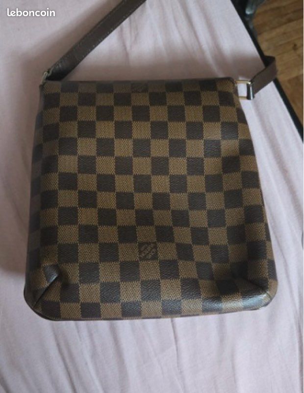 Louis Vuitton (image 3)