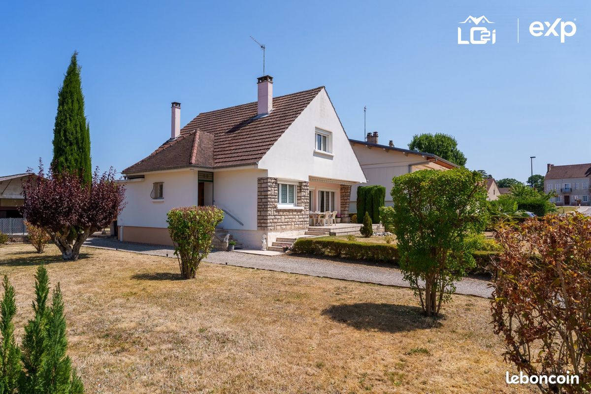 Maison 5 pièces 113 m² · à Pierre-de-Bresse · 113 m² · 180 000 €