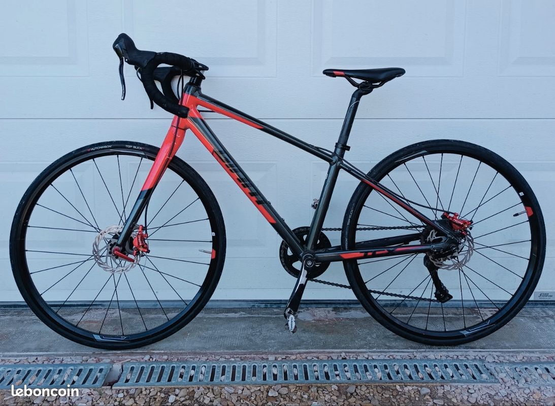 Cyclocross enfant Giant Tcx Espoir 26 pouces Vélos