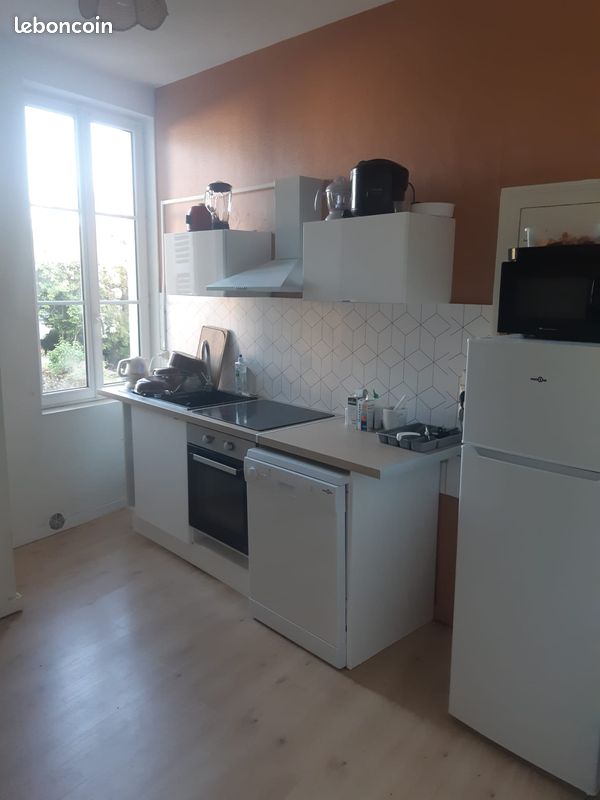 Appartement 5 pièces 68 m² · à Saint-Hilaire-du-Harcouët · 68 m² · 630 €