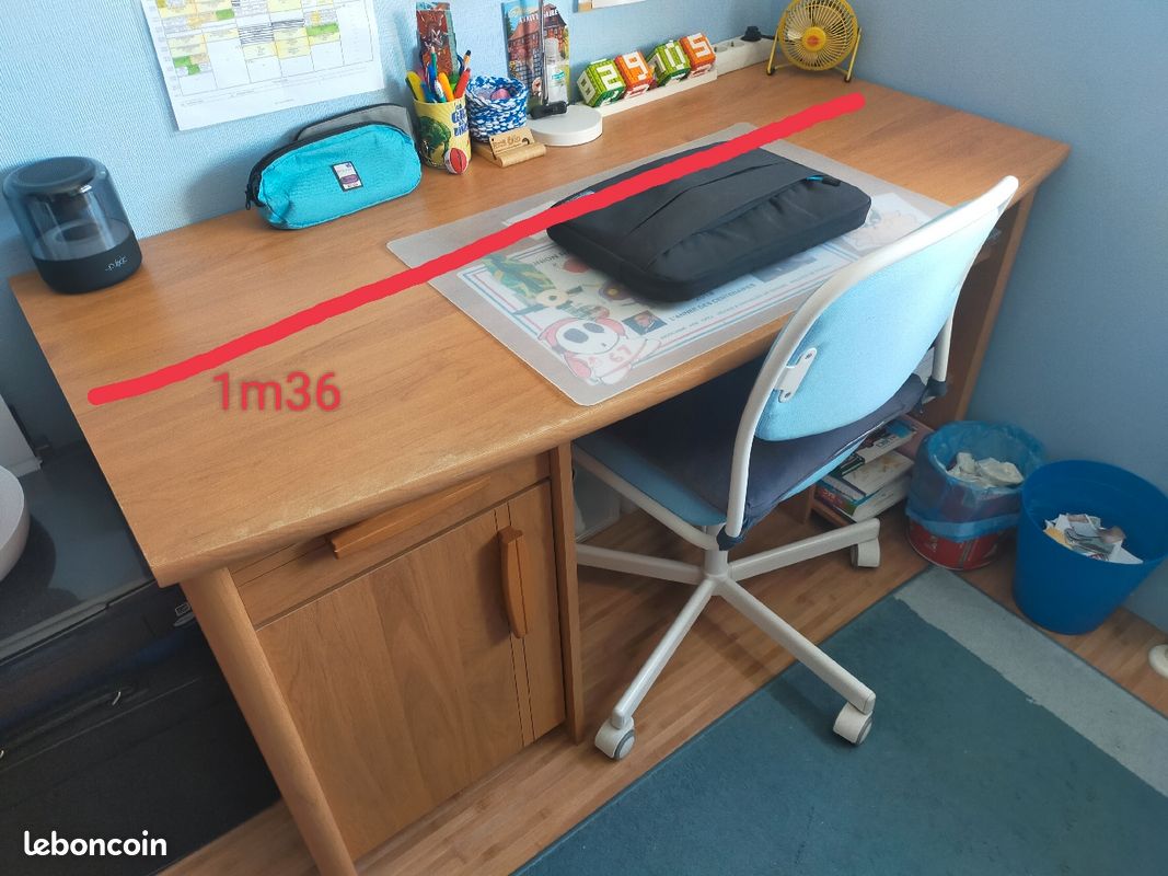 Bureau (image 2)