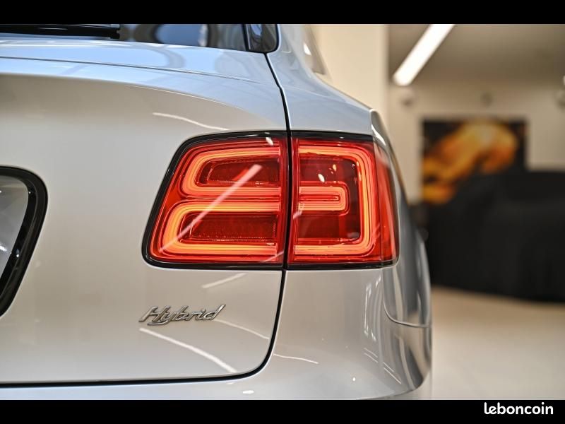 Bentley Bentayga 3.0 HYBRID 449 (image 6)