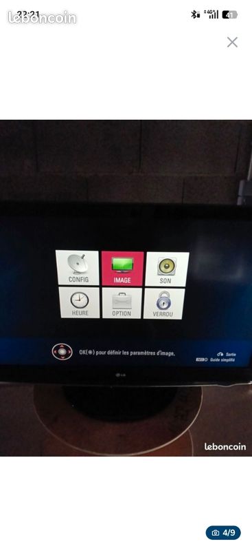 Urgent Téléviseur LG 119 CM full HD avec télécommande universelle (image 4)