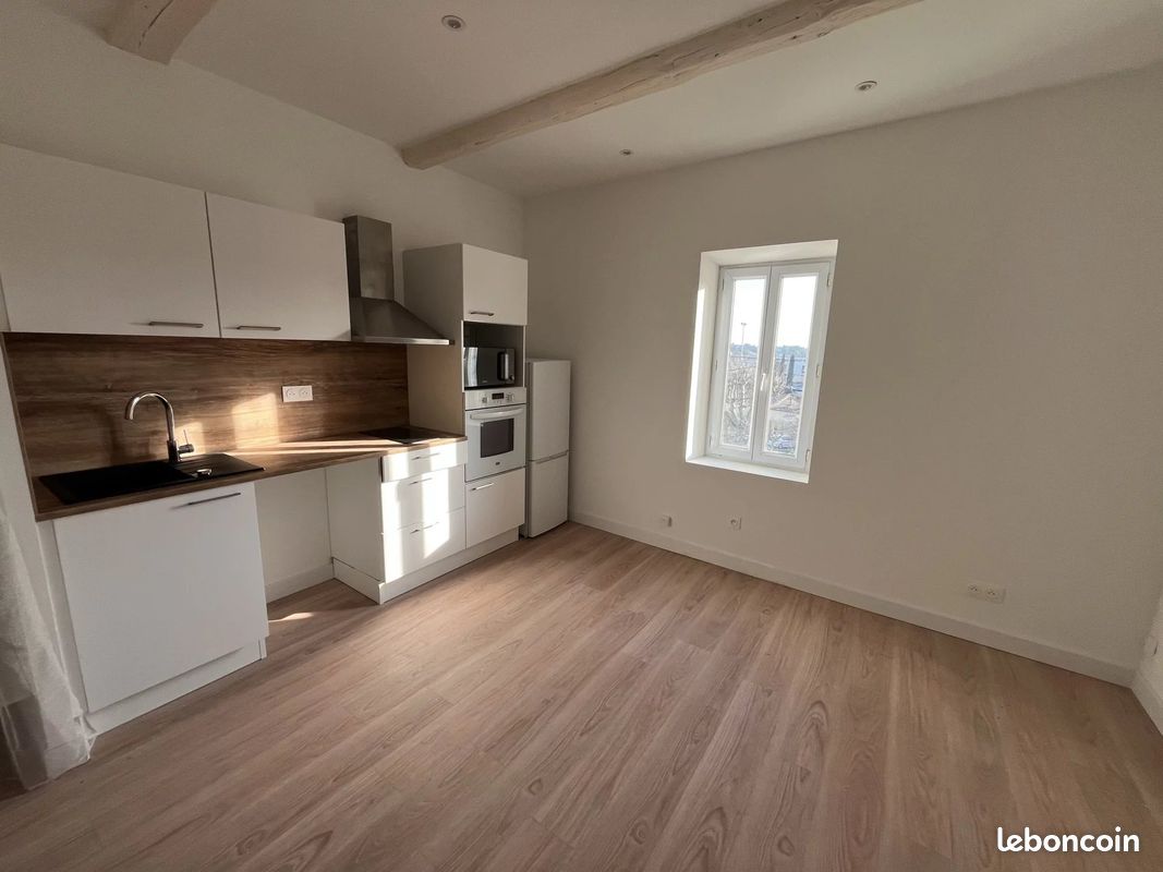 Appartement 1 pièce 18 m² · à Vedène · 18 m² · 475 €/mois