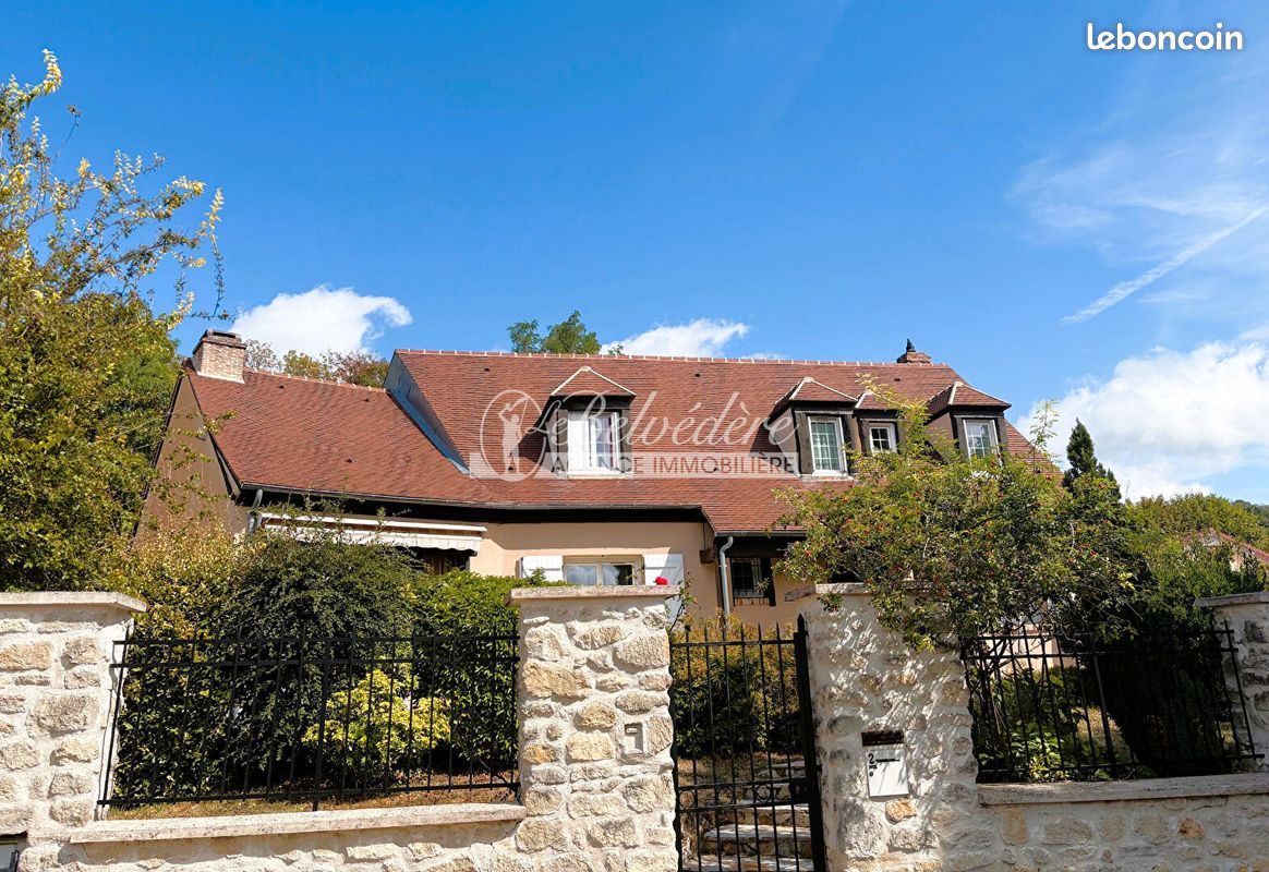 Maison 7 pièces 186 m² · à Saint-Prix · 186 m² · 790 000 €