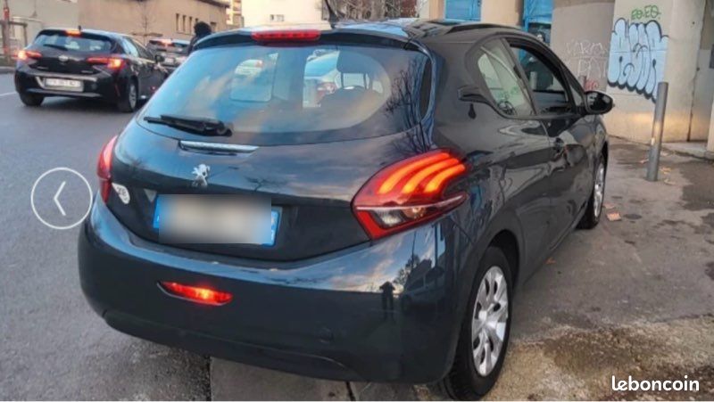 Peugeot 208 (image 3)