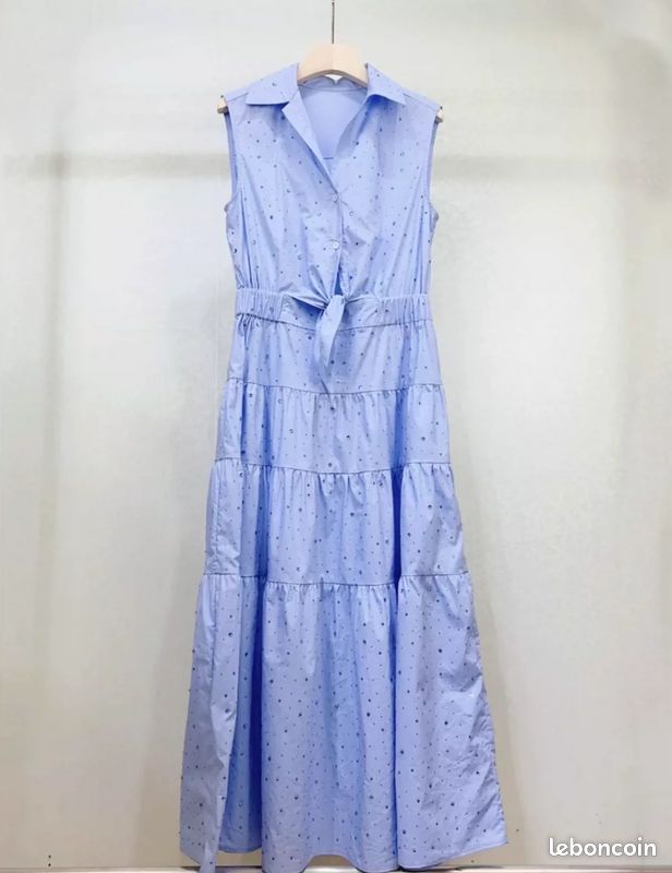 Robe Sandro Bleu Marine Sans Manches Taille 2 – Excellent état