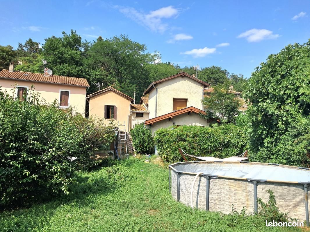 Maison 3 pièces 78 m² · à Sérézin-du-Rhône · 78 m² · 824 €/mois