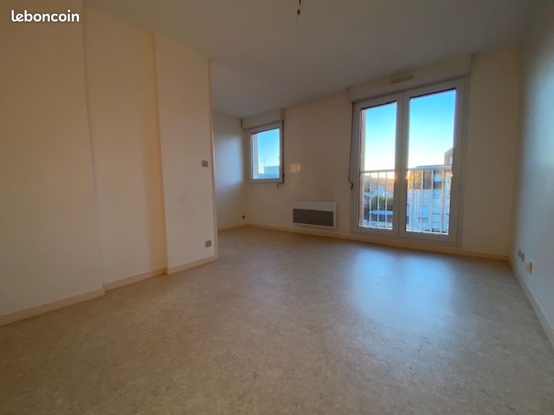 Studio 1 pièce 24 m² - Limoges 87000 (image principale 1)