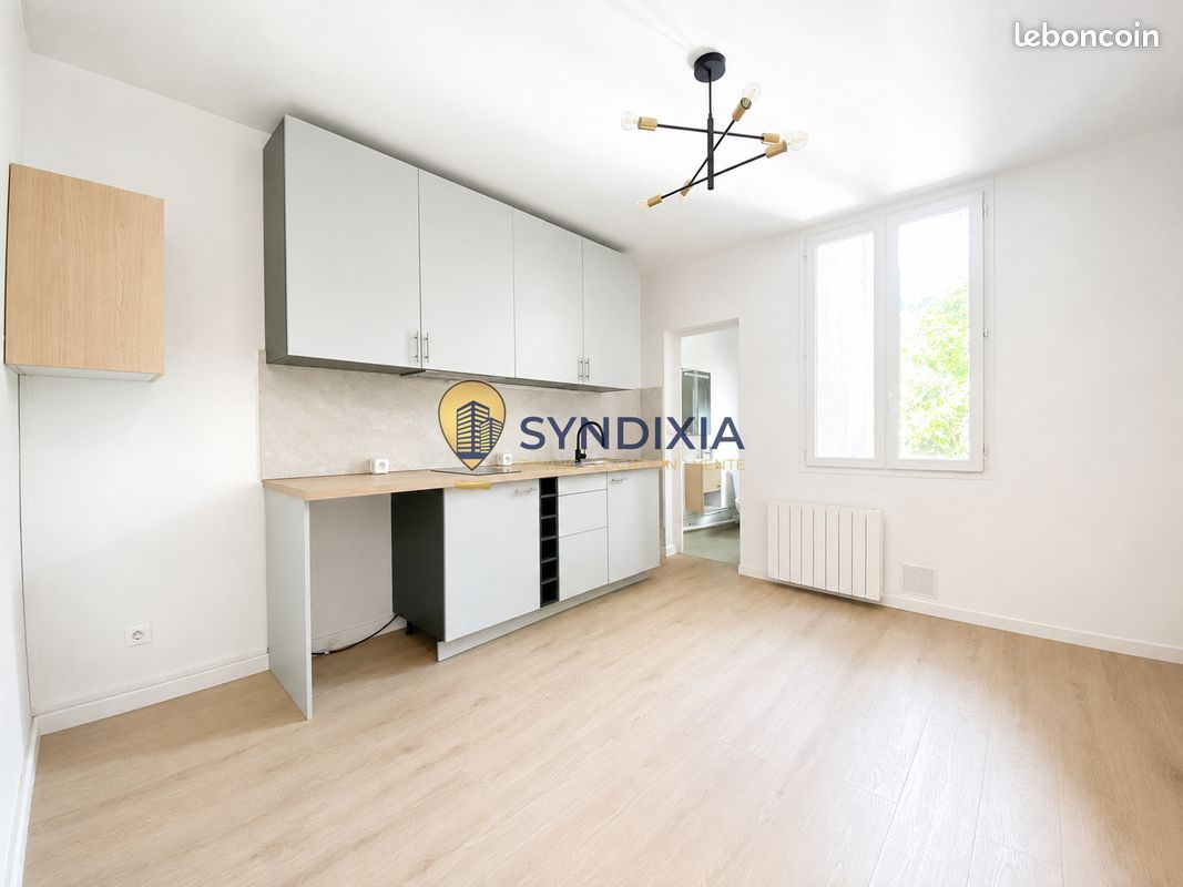 Appartement 1 pièce 16 m² · à Dreux · 16 m² · 450 €
