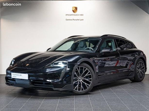 Porsche Taycan 2022