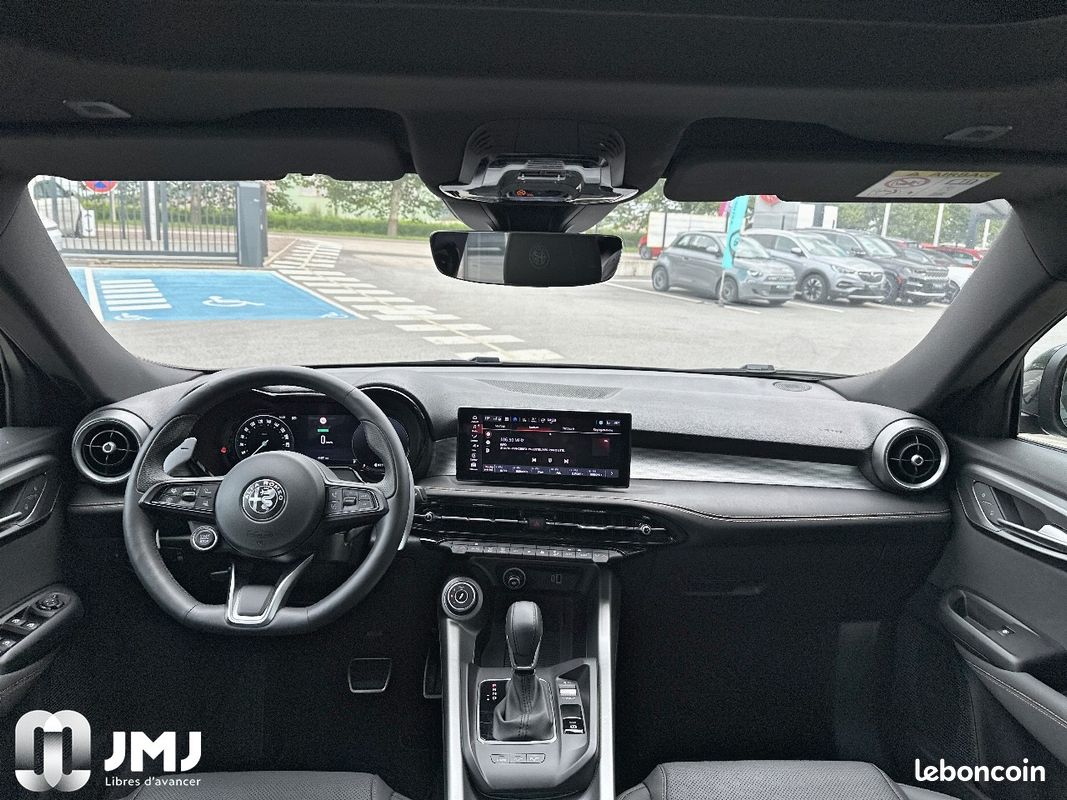 ALFA ROMEO Tonale 1.3 Hybride Rechargeable PHEV 280ch AT6 e-Q4 Veloce (image 9)