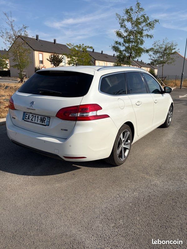 Peugeot 308 SW Allure 1,6 bluehdi 120cv 1ère MAIN (image 2)