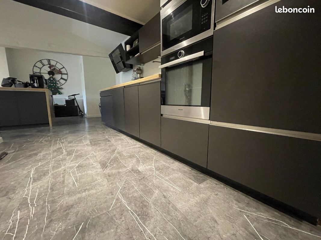 Appartement 3 pièces 99 m² · à Figeac · 99 m² · 200 000 €