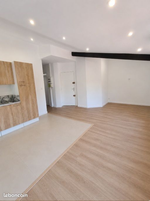 Appartement 3 pièces 55 m² · à Manosque · 55 m² · 780 €