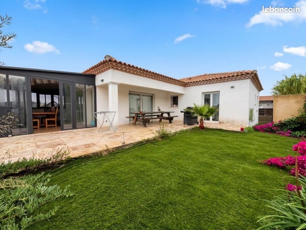 Maison 7 pièces 240 m² · à Villeveyrac · 240 m² · 699 000 €