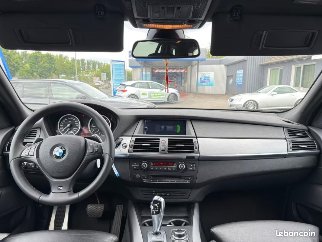 Bmw x5 m50d *leder*xenon*hud*navi* 381 ch 4x4 bva - hayon électrique pack sport volant en cuir (image 11)