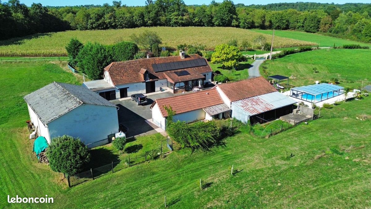 Maison 3 pièces 101 m² · à Saint-Geyrac · 101 m² · 399 000 €