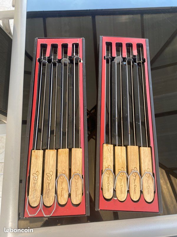 Lot Brochettes avec manche en bois pour barbecue (image 1)