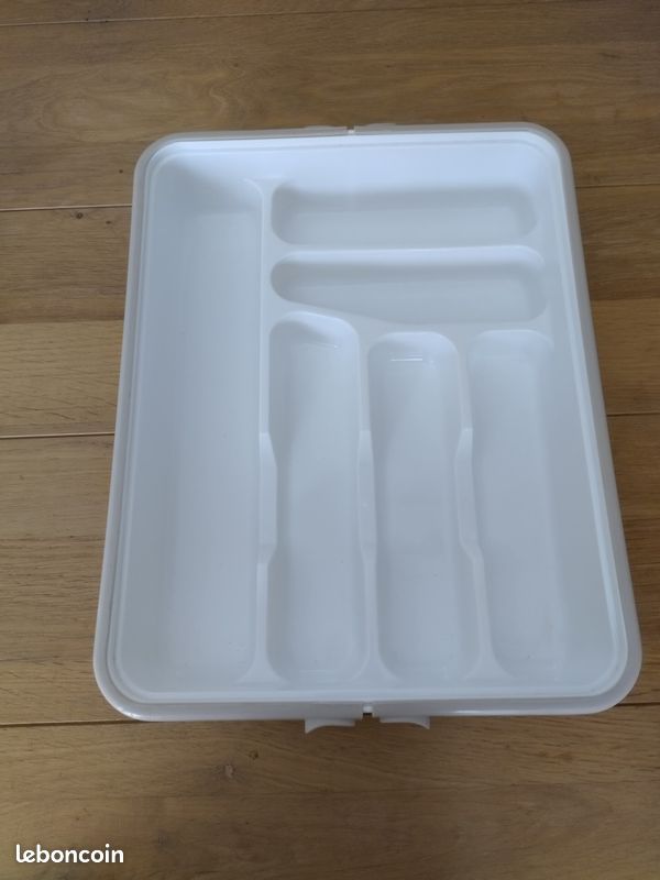 Range couvert extensible Grande capacité Idéal camping car (image 1)