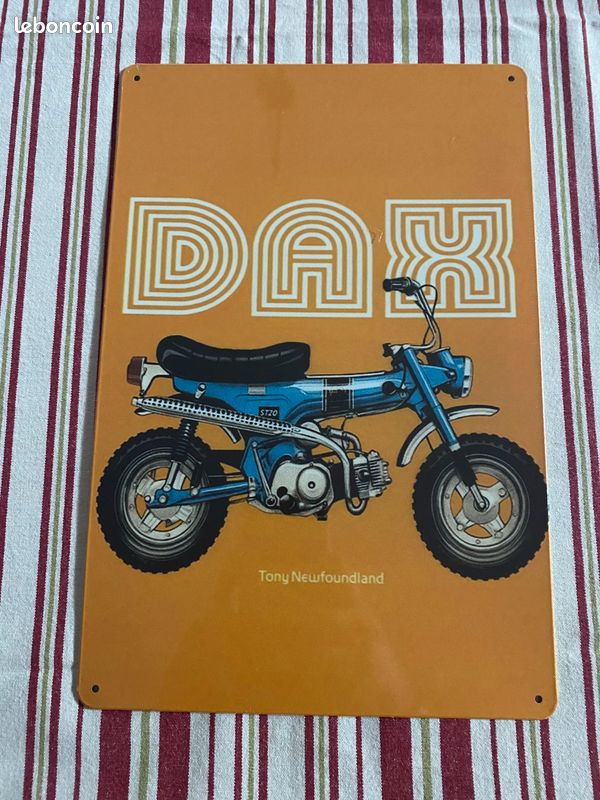 Plaque publicitaire métal mobylette Honda Dax , enseigne moderne style concessionnaire années 60 70 80 vintage cadeau anniversaire Noël père frère (image 1)