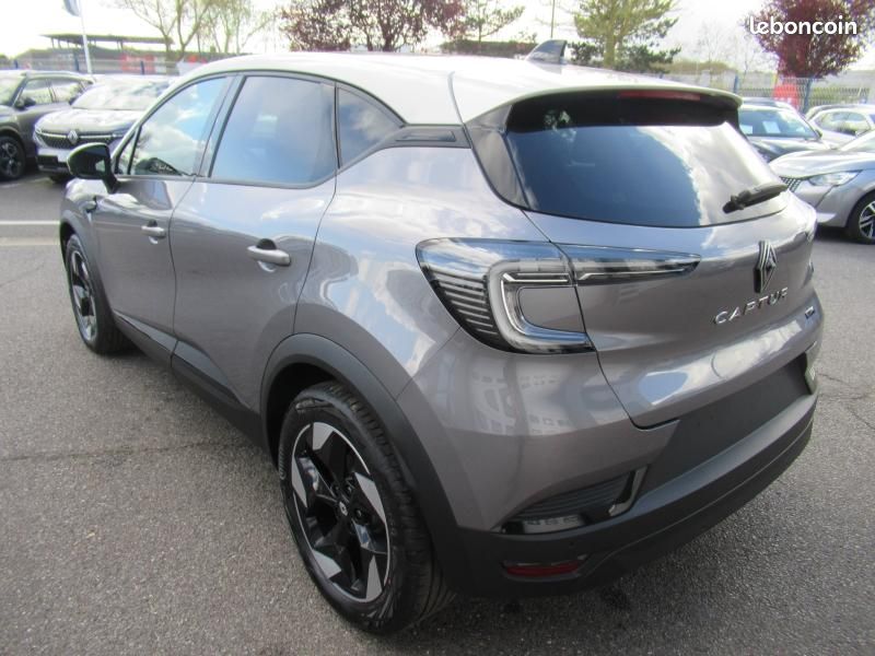 Renault Captur 1.8 E-Tech full hybrid 160ch Techno - 25 (image 4)