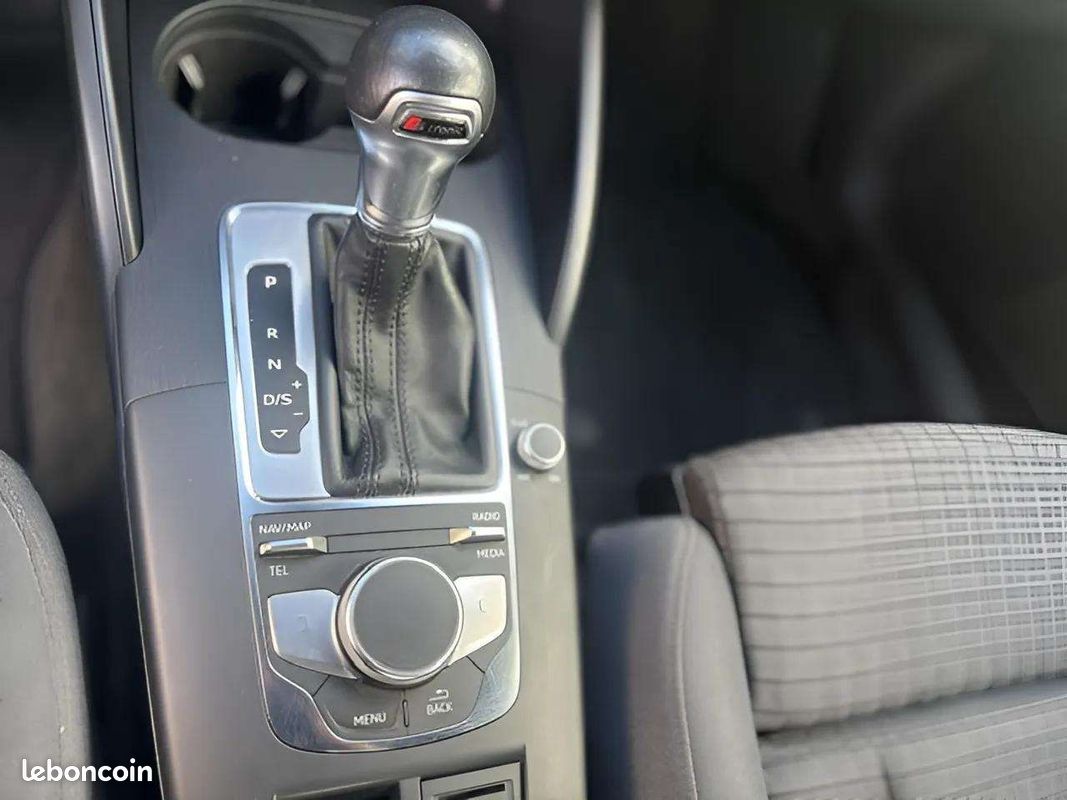 Audi A3 BERLINE 40 TFSI 190CH S LINE PLUS QUATTRO S TRONIC 7 EURO6D-T 141G (image 9)