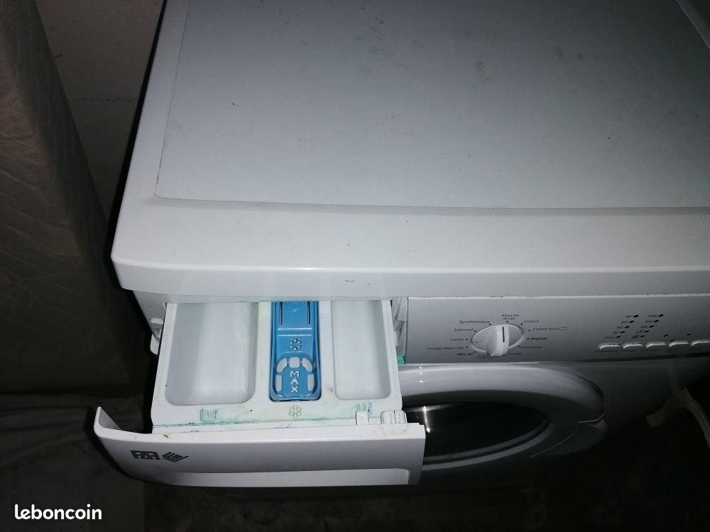 Machine a laver excellent etat (image 2)