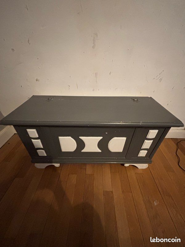 Meuble de rangement (image 1)