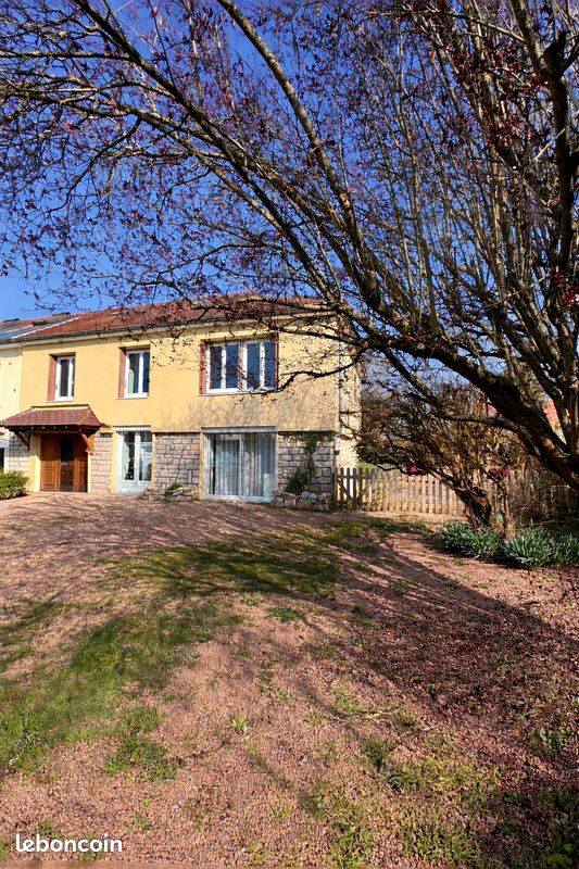 Maison 7 pièces 103 m² · à Châtenoy-le-Royal · 103 m² · 190 000 €