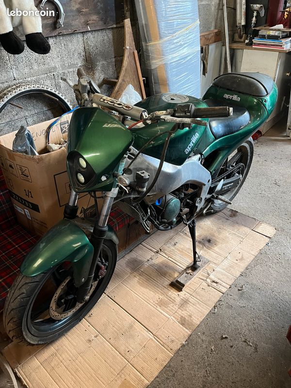 Aprilia RS 50 pour pièces Équipement moto