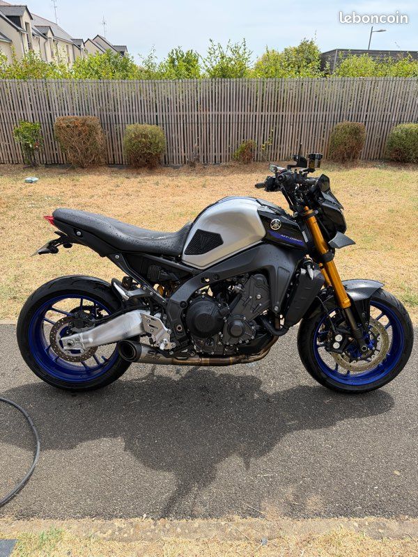 Yamaha mt09 sp (image 3)