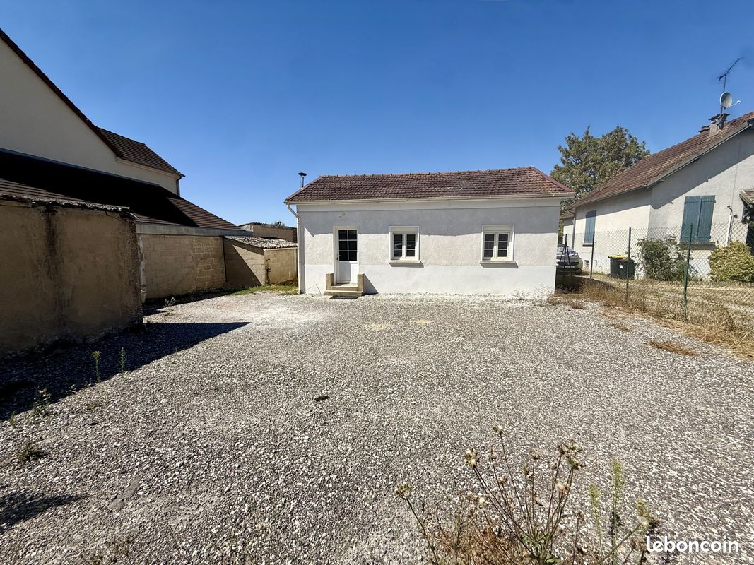 Maison 4 pièces 84 m² · à Monéteau · 84 m² · 87 900 €