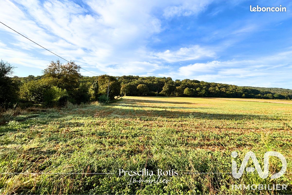 Terrain 1809 m² · à Pouyastruc · 1 809 m² · 45 000 €