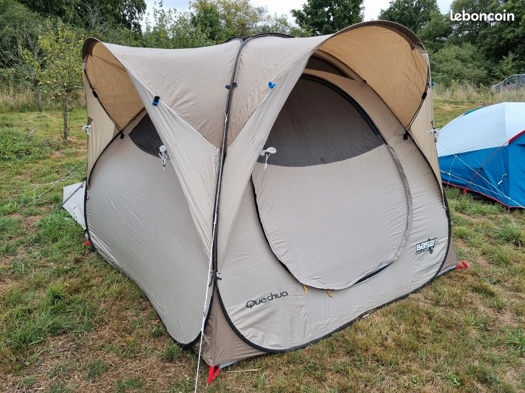 Tente Quechua Base Seconds 4.1 D'occasion, état Fonctionnel